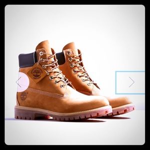 Boots Timberlands work-boots or causal wear